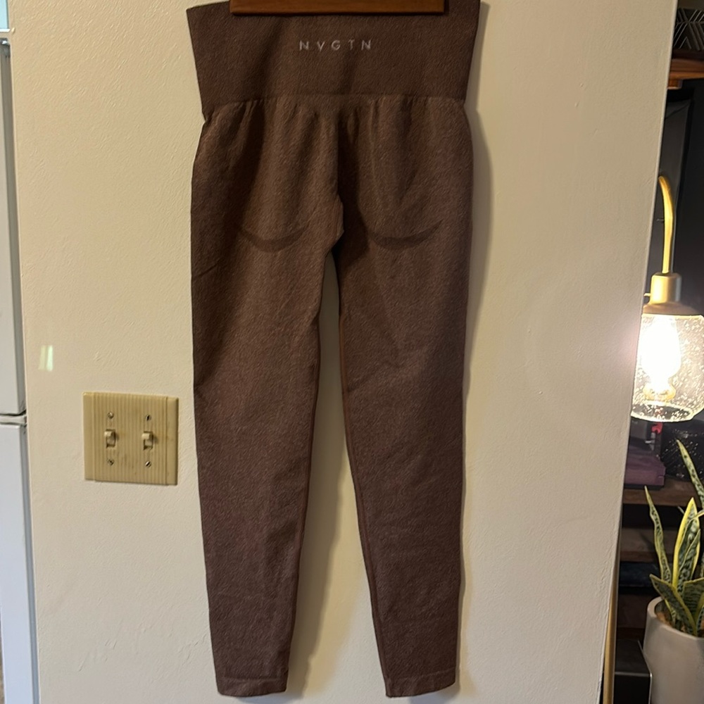 NVGTN Leggings